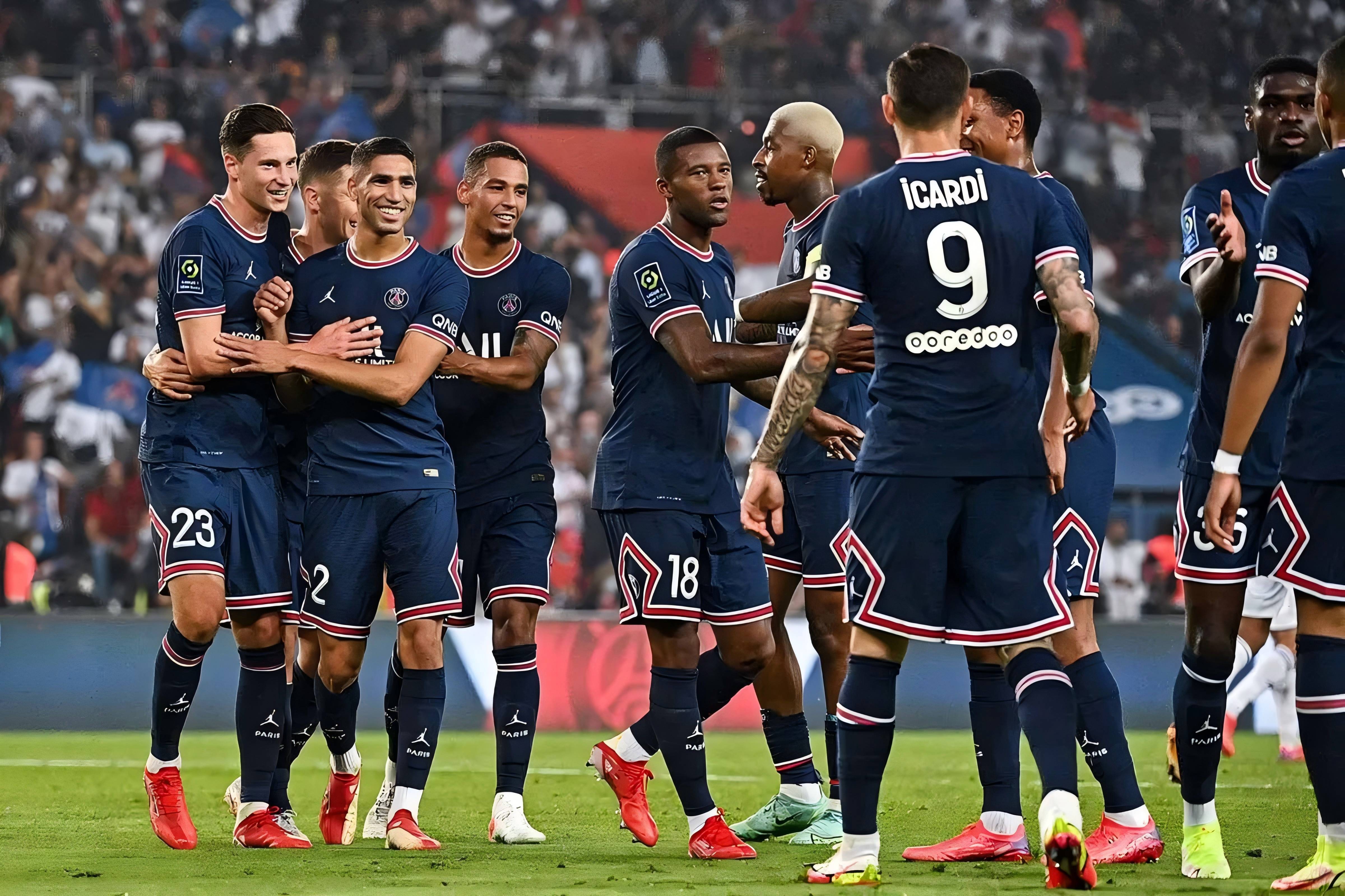 包含巴黎圣日耳曼主场不敌皇家社会，欧国联半决赛出局的词条