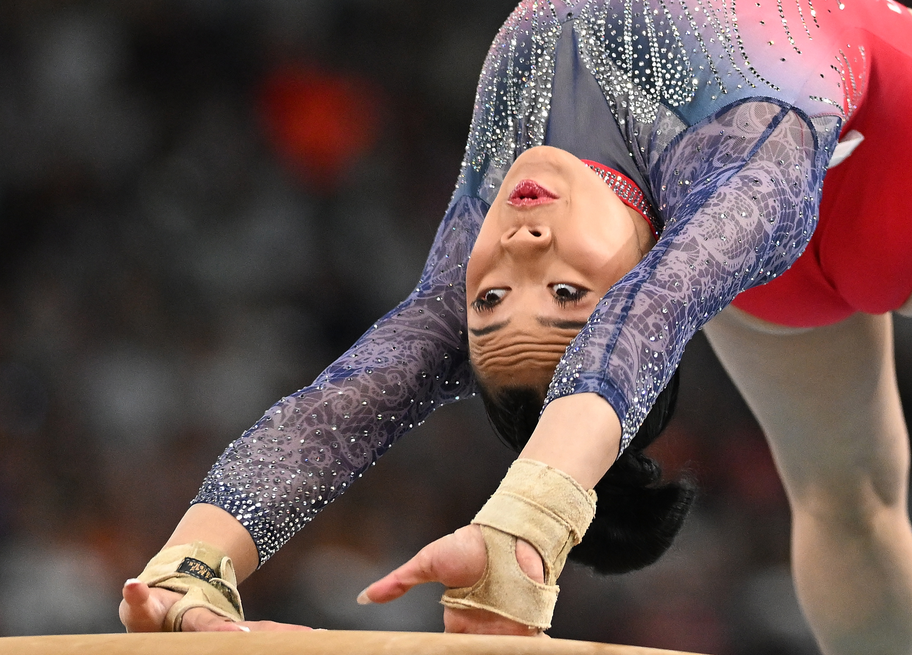 美国女子体操队获得团体金牌 美国女子体操队获得团体金牌