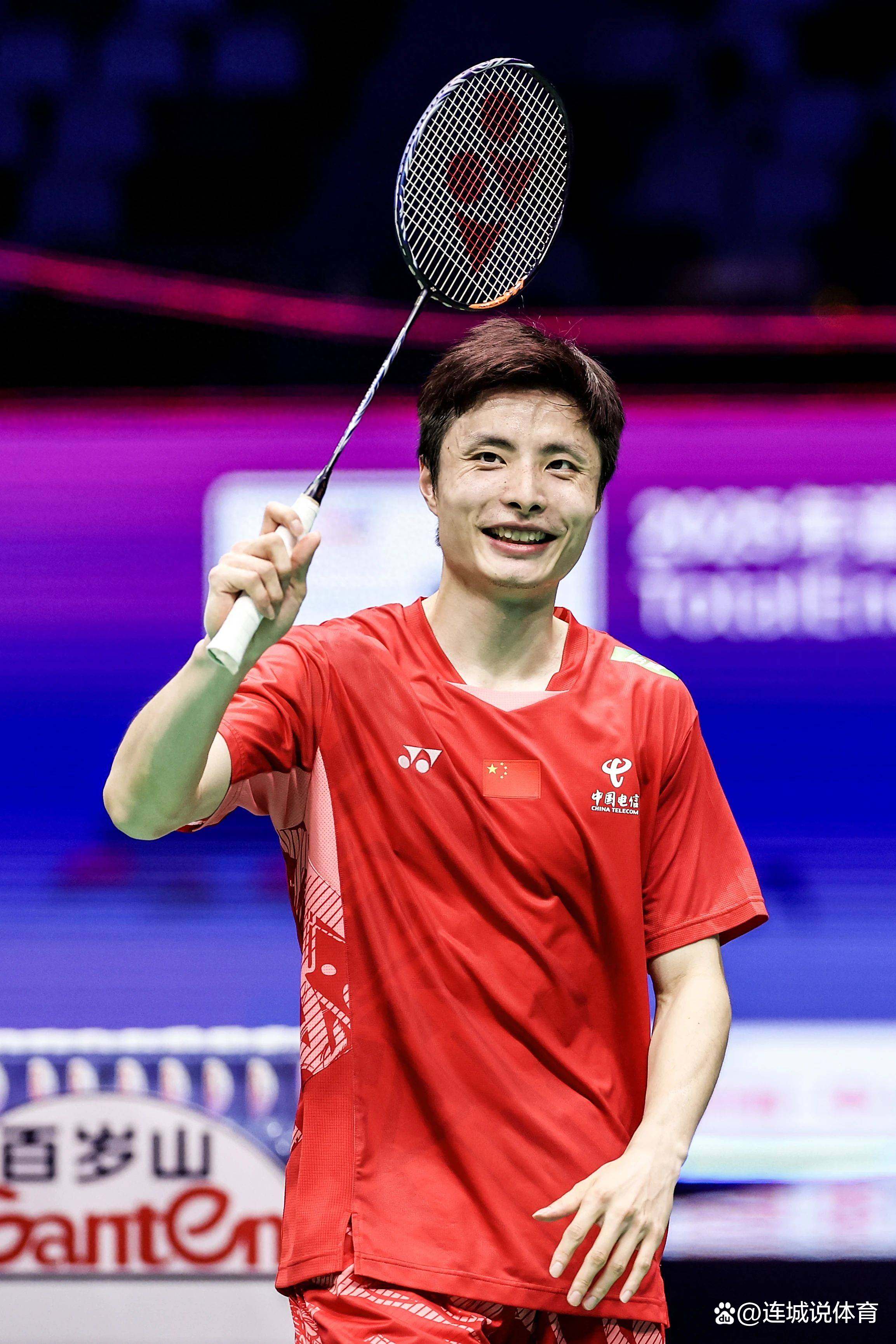 泰国队险胜丹麦队,石宇奇点燃赛场 泰国队险胜丹麦队,石宇奇点燃赛场