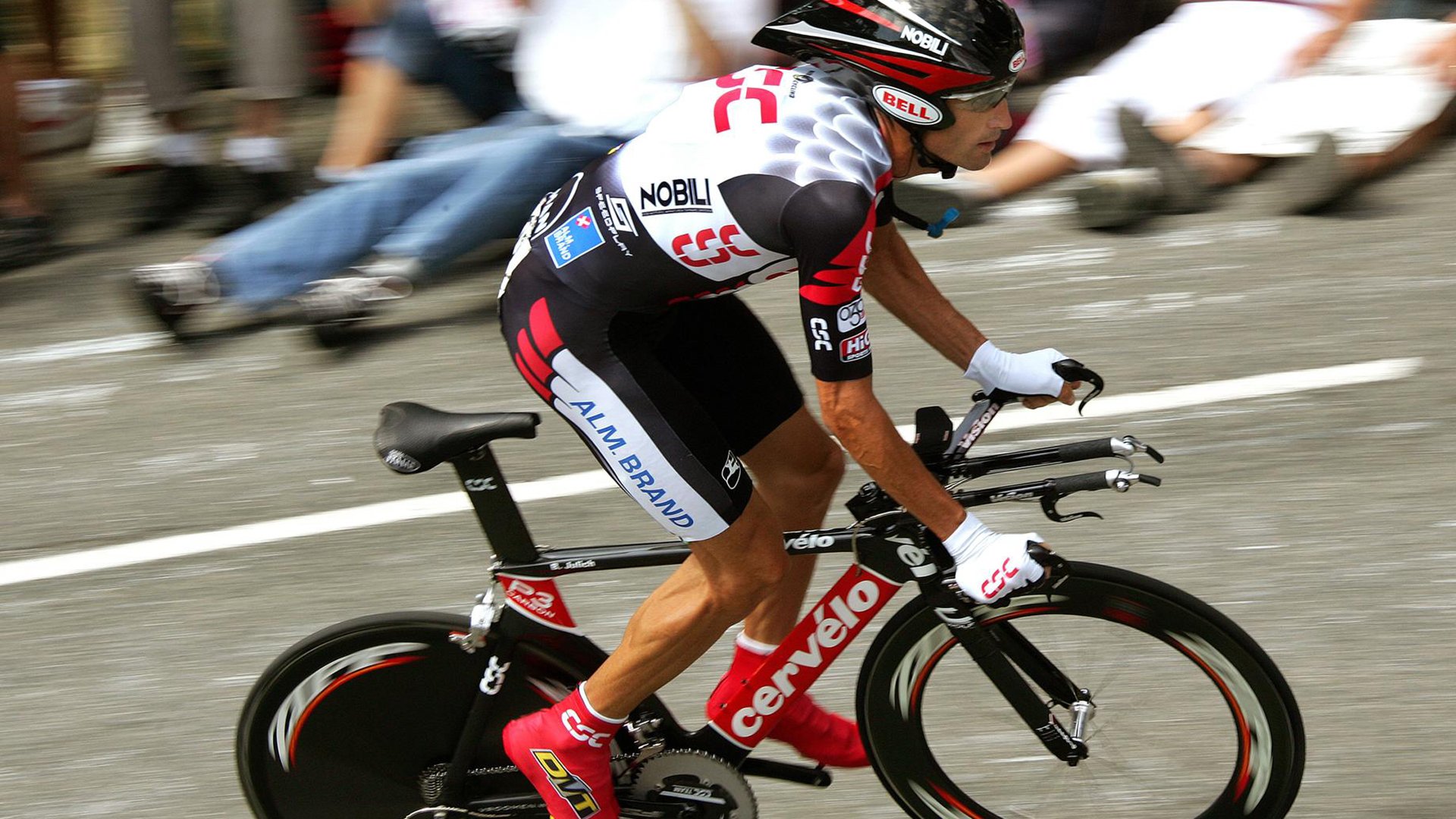 掘金提前终结悬念,爱德华兹成为关键先生