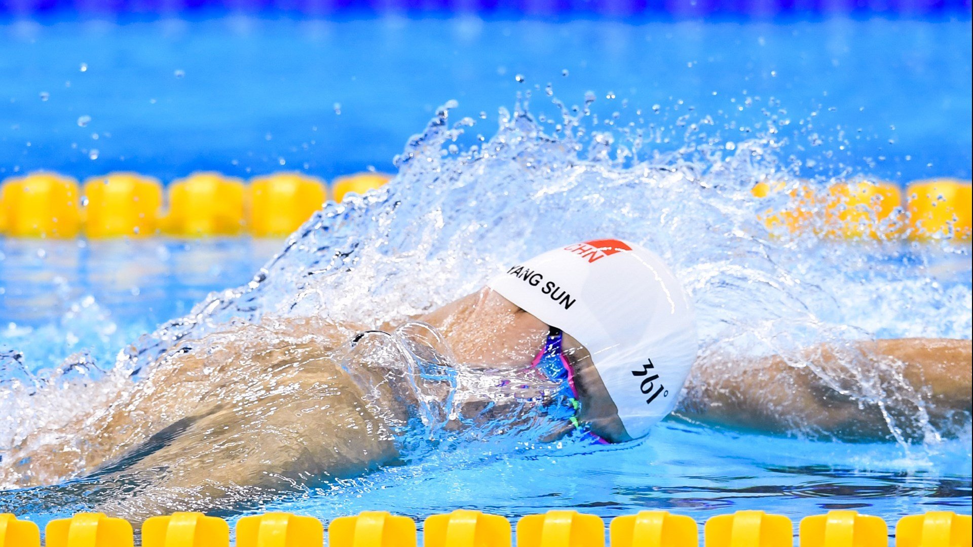 意甲焦点战之夜，塔图姆关键时刻站出来