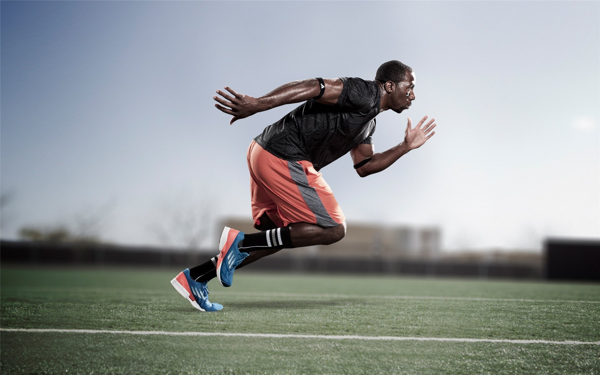 阿劳霍主宰比赛走向，伊朗新星导演翻盘，AC米兰遭遇战术革命